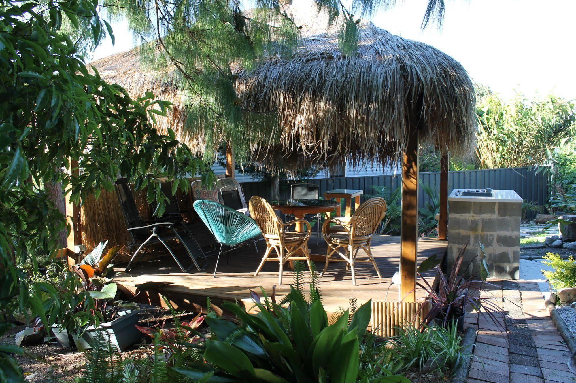 Marazul Paradise Beach House- Panoramic Ocean Views Vincentia Esterno foto