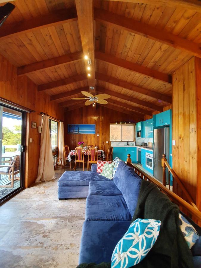 Marazul Paradise Beach House- Panoramic Ocean Views Vincentia Esterno foto