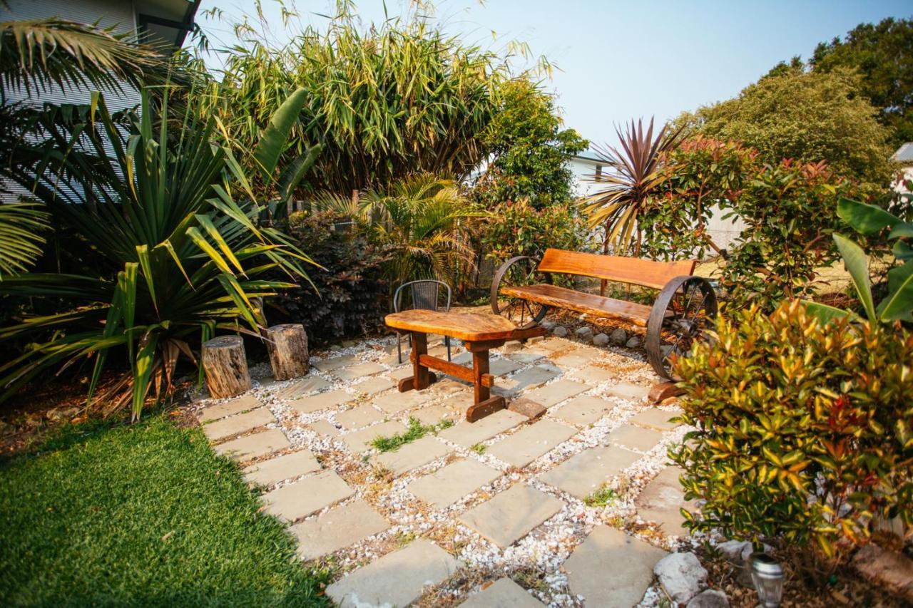 Marazul Paradise Beach House- Panoramic Ocean Views Vincentia Esterno foto